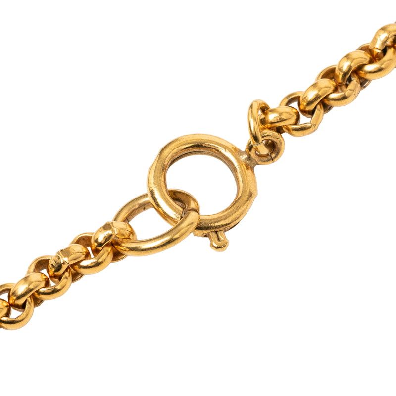 Chanel CC Logo Heart Motif Vintage Chain Necklace 95P Gold Plated — view 4