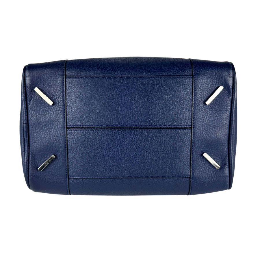 Loewe Shoulder Bag Amazona 75 — view 4