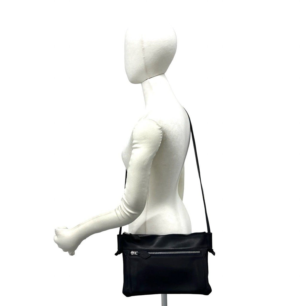 Hermes Ultrapla Evercolor Leather Shoulder Bag Pochette Crossbody Black — view 2