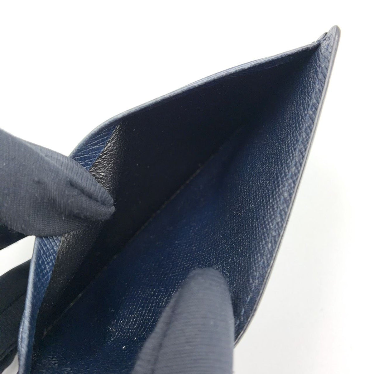 Louis Vuitton LV Cup Limited Leather Navy Card Case — view 3