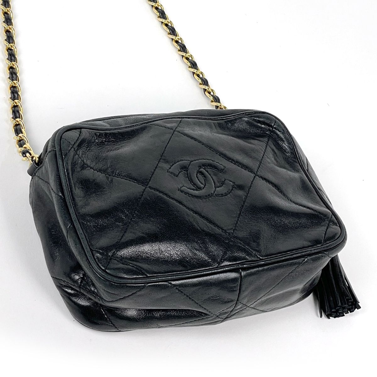Chanel Shoulder Bag CC Logo Fringe Tassel Leather Black — view 2