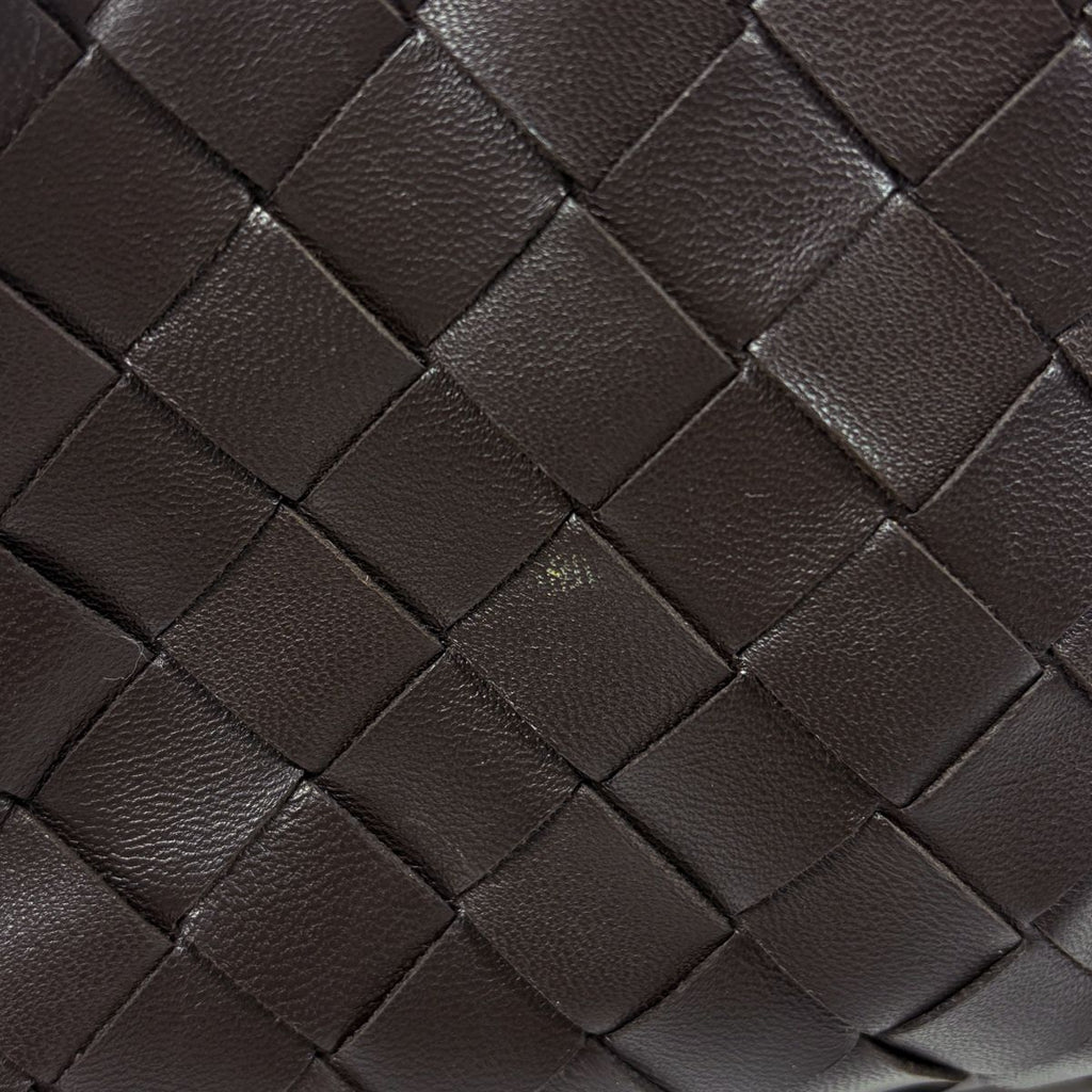 Bottega Veneta Makeup Pouch Intrecciato Leather Brown — view 5