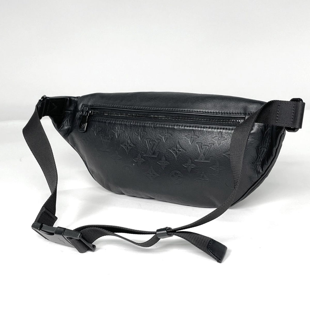 Louis Vuitton Discovery Bum Bag Monogram Shadow Leather Noir — view 2