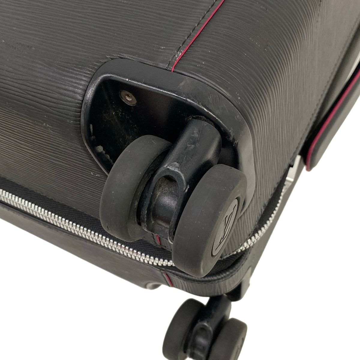 Louis Vuitton Travel Bag Epi Horizon 55 Noir Rose Tsa Lock Number Leather — view 7