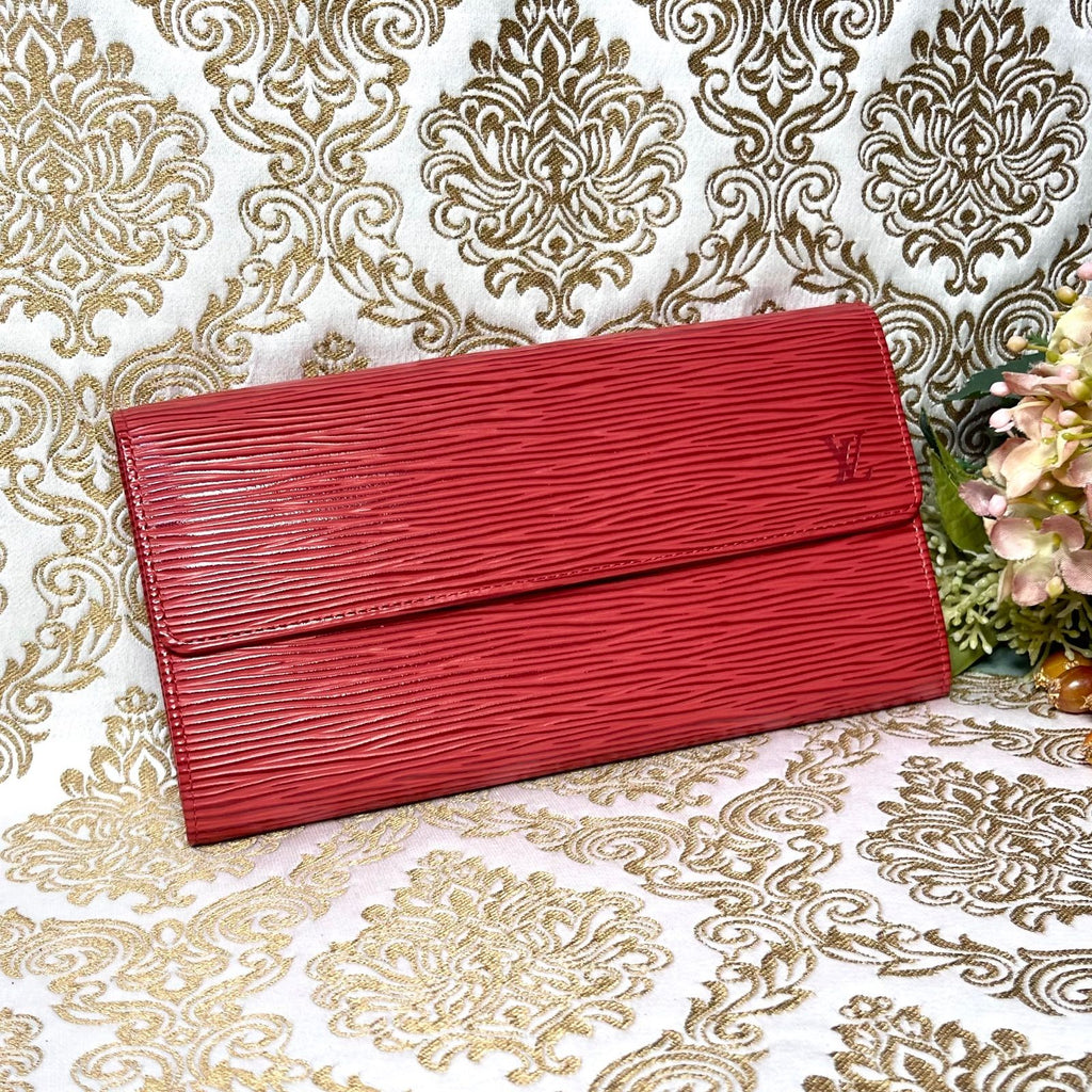 Louis Vuitton Epi Line Portefeuille Sarah Wallet