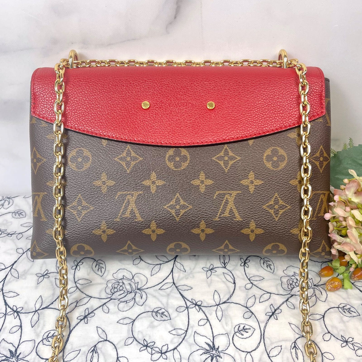 Louis Vuitton Saint Placide Chain Shoulder Bag Monogram Red — view 3