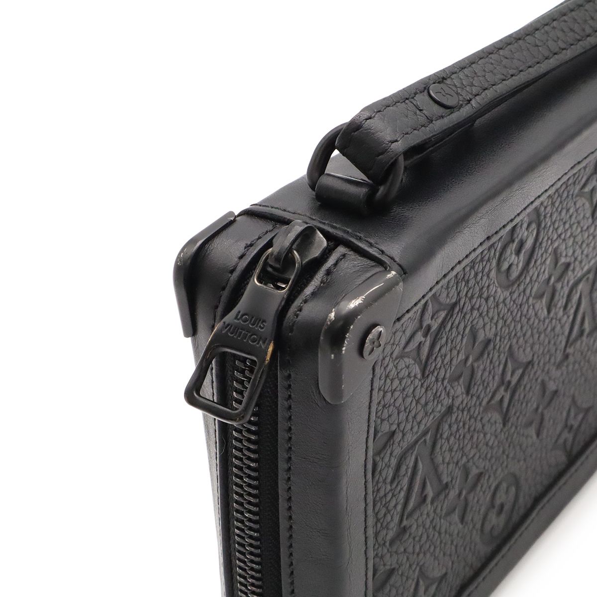 Louis Vuitton Monogram Taurillon Soft Trunk Clutch Black — view 5