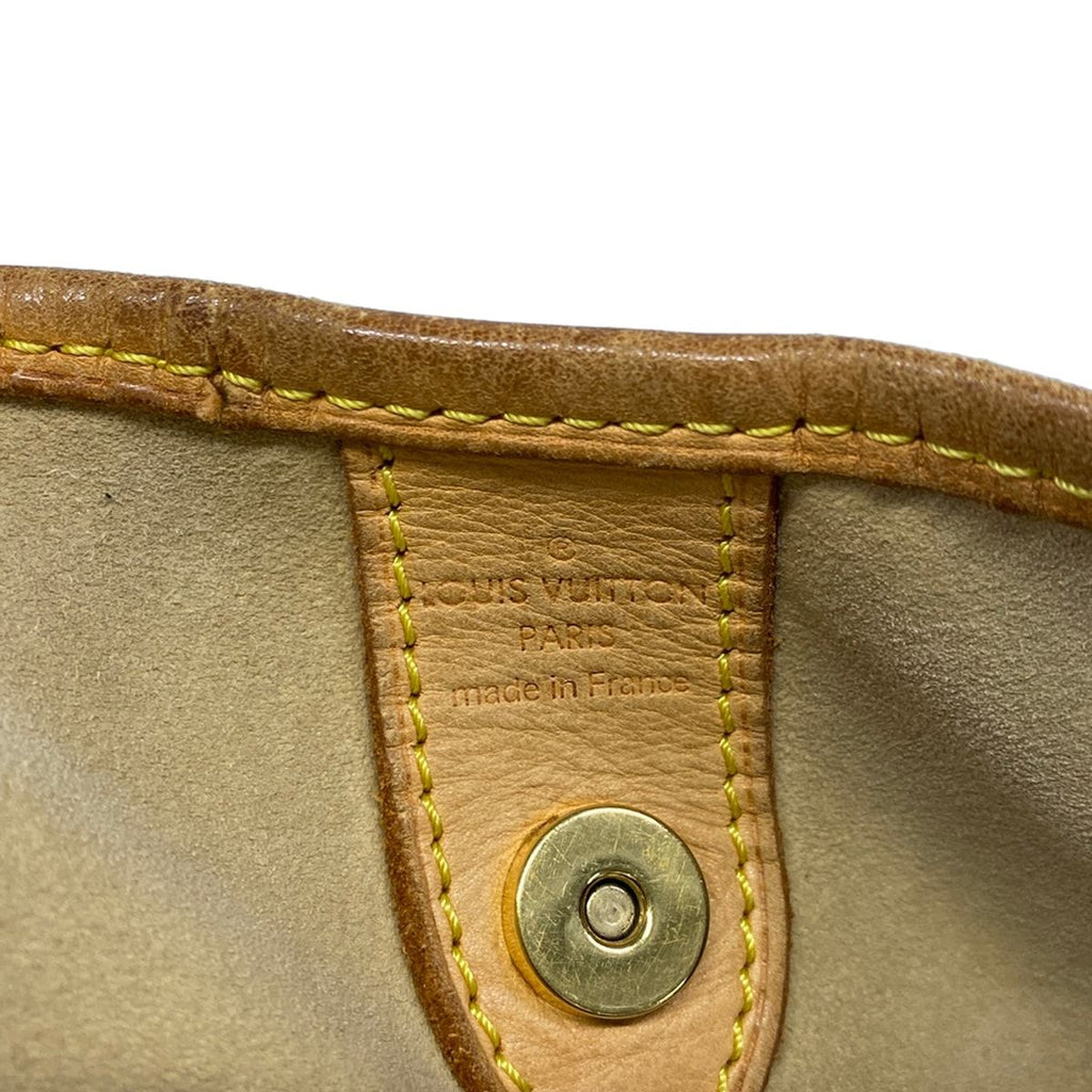 Louis Vuitton Shoulder Bag Monogram Galleria GM — view 8
