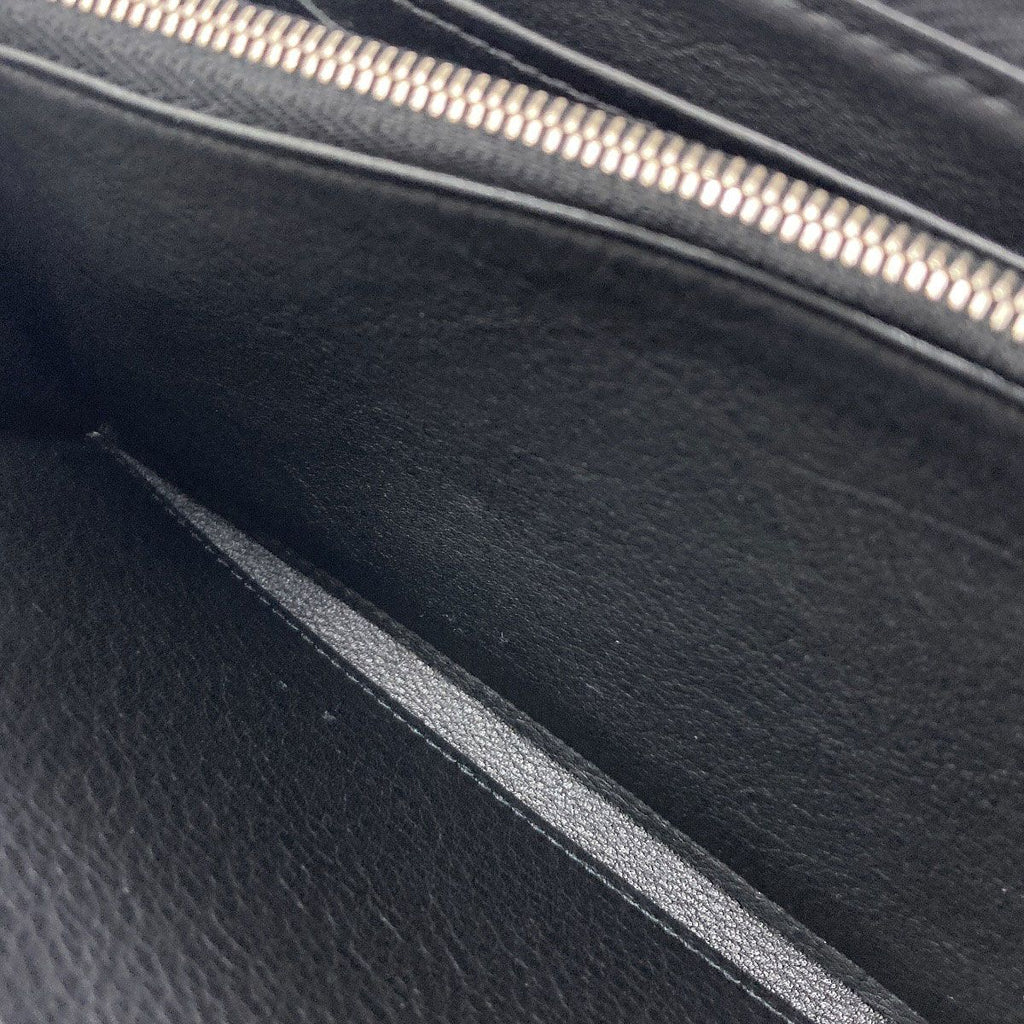Louis Vuitton Zippy Wallet Mahina Leather — view 8