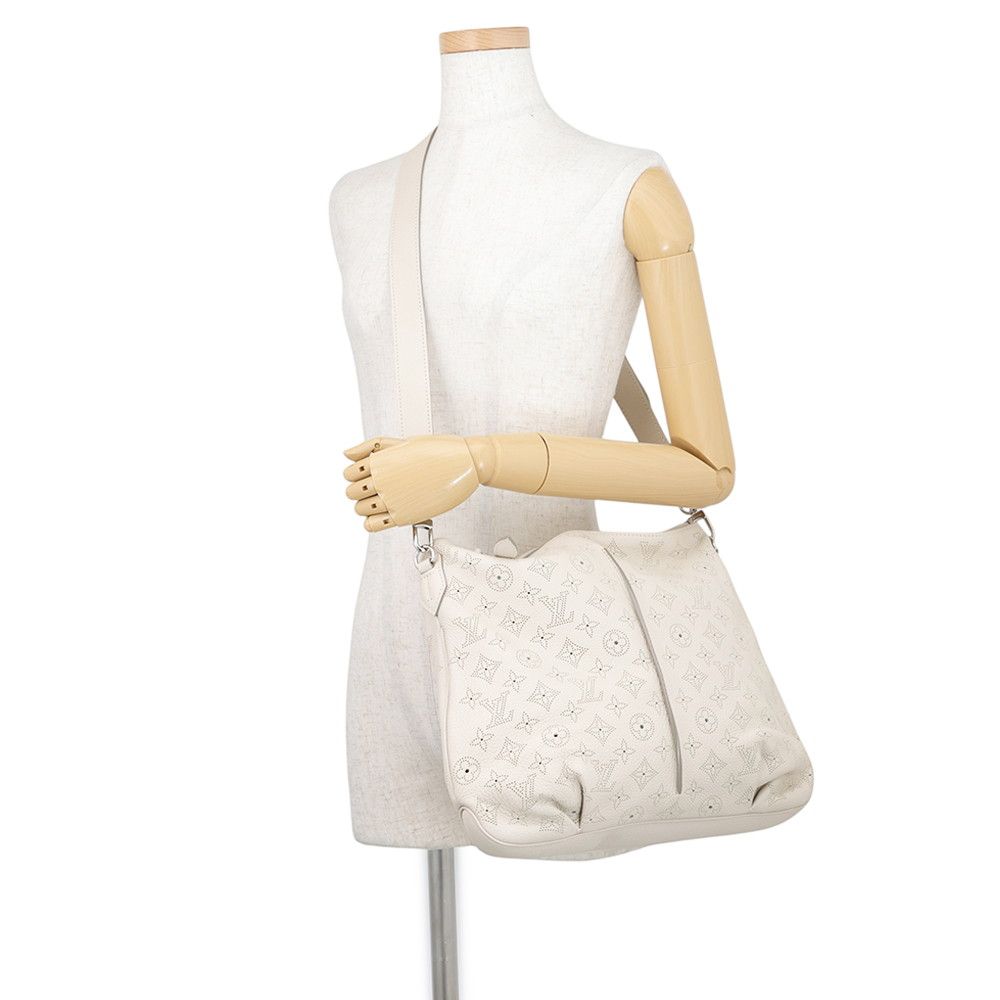 Louis Vuitton Monogram Mahina Selene PM 2-Way Shoulder Bag — view 5