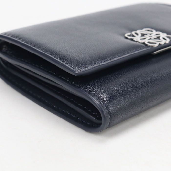 Loewe Vertical Wallet Small Anagram Trifold Shiny Napa Calfskin — view 8