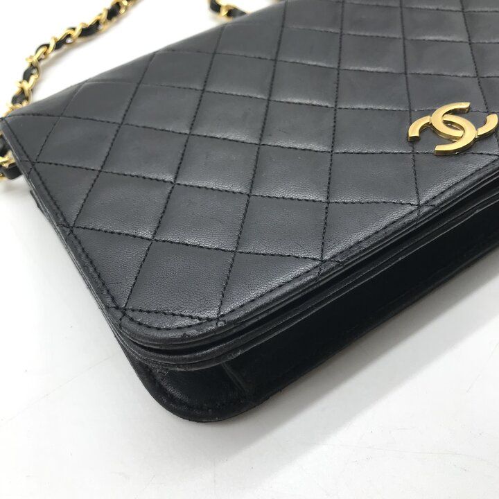 Chanel CC Logo Quilted Push Lock Leather Chain Shoulder Bag Black — view 5