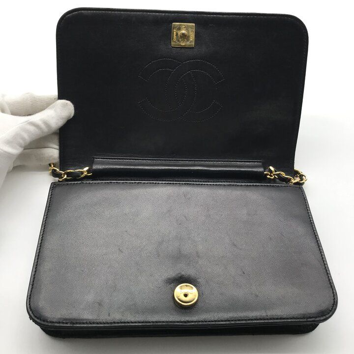 Chanel CC Logo Quilted Push Lock Leather Chain Shoulder Bag Black — view 7