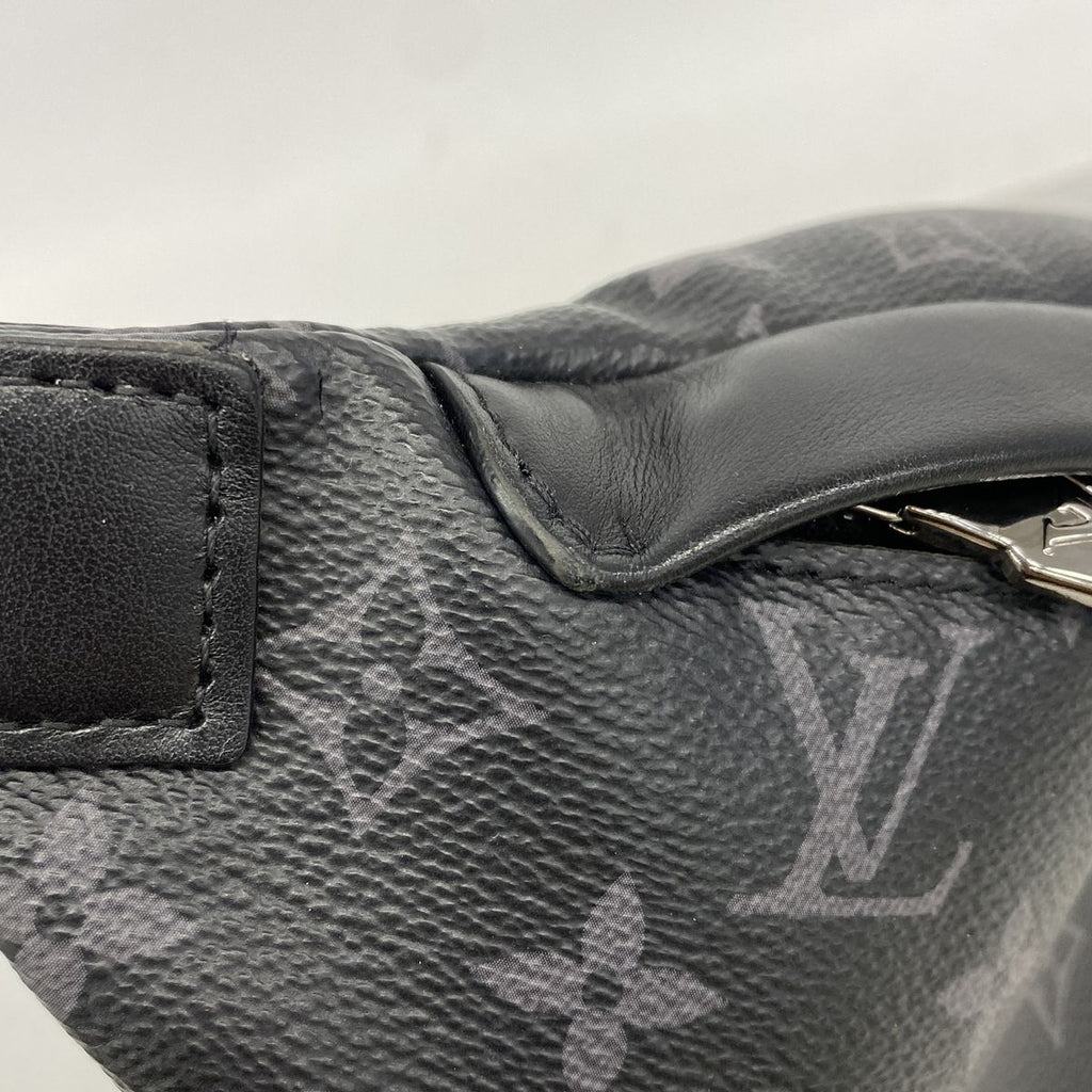 Louis Vuitton Belt Bag Monogram Eclipse Discovery PM Black — view 7
