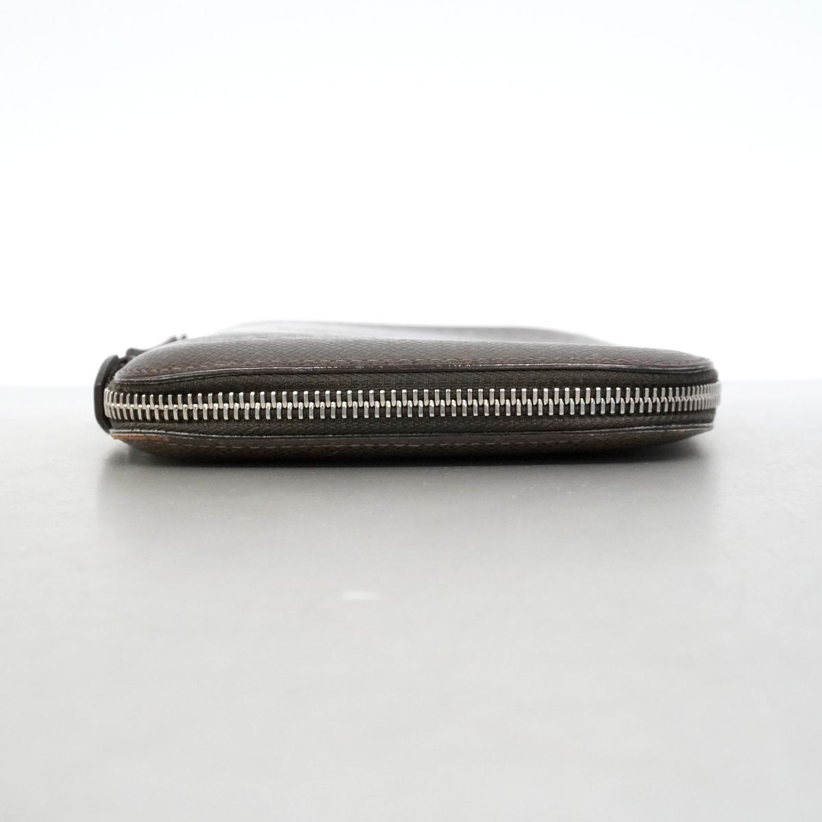Louis Vuitton Wallet Taiga Organizer Atoll Grizzly — view 3