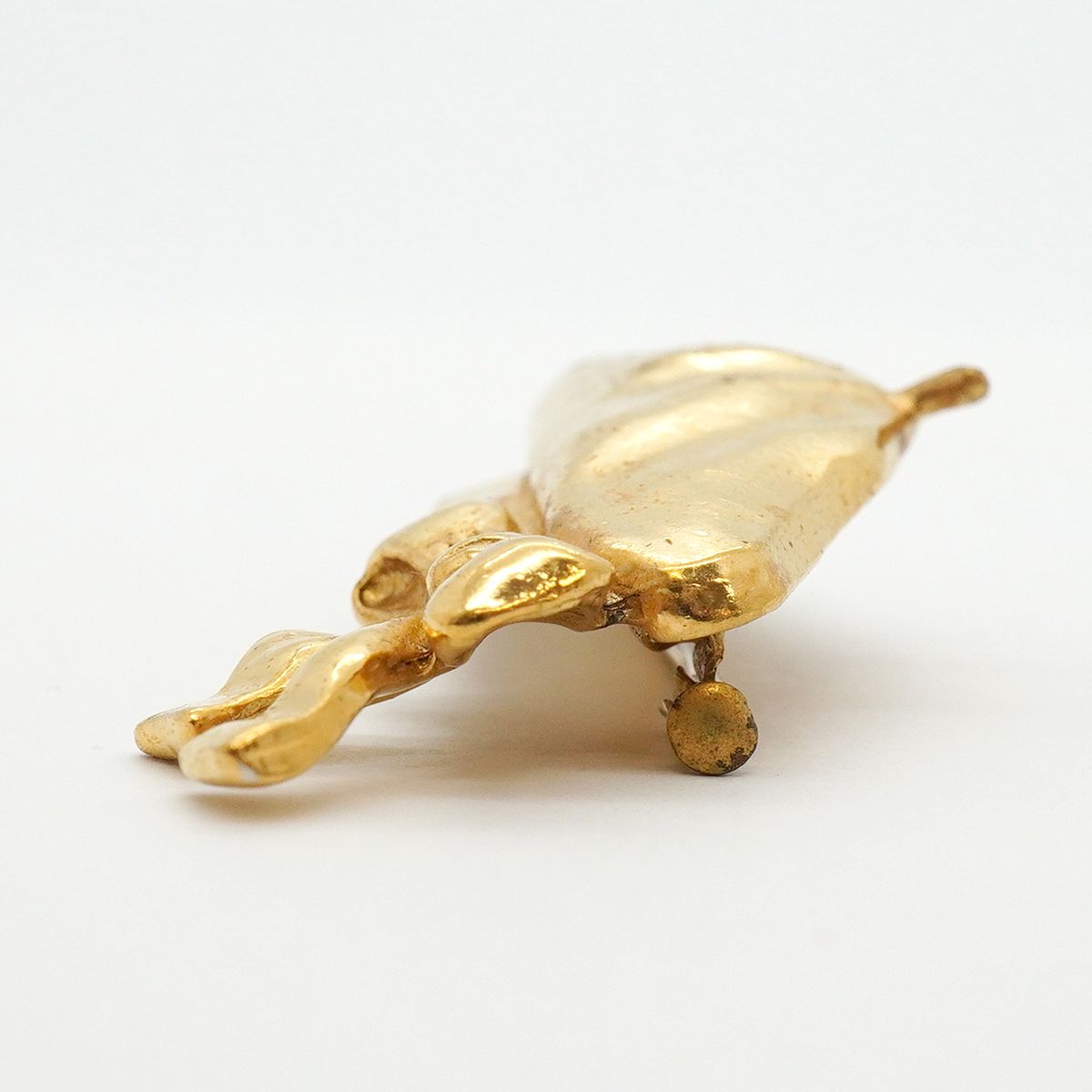 Chanel Brooch Vintage Ribbon Motif Beret Gold Plated — view 3
