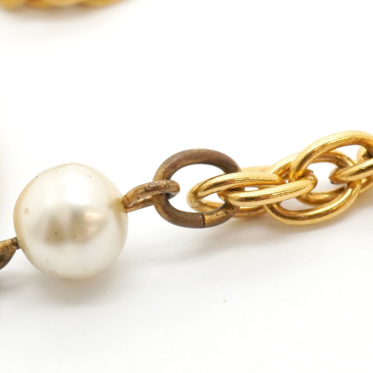 Chanel Necklace Vintage CC Logo Gold Plated Faux Pearl — view 8