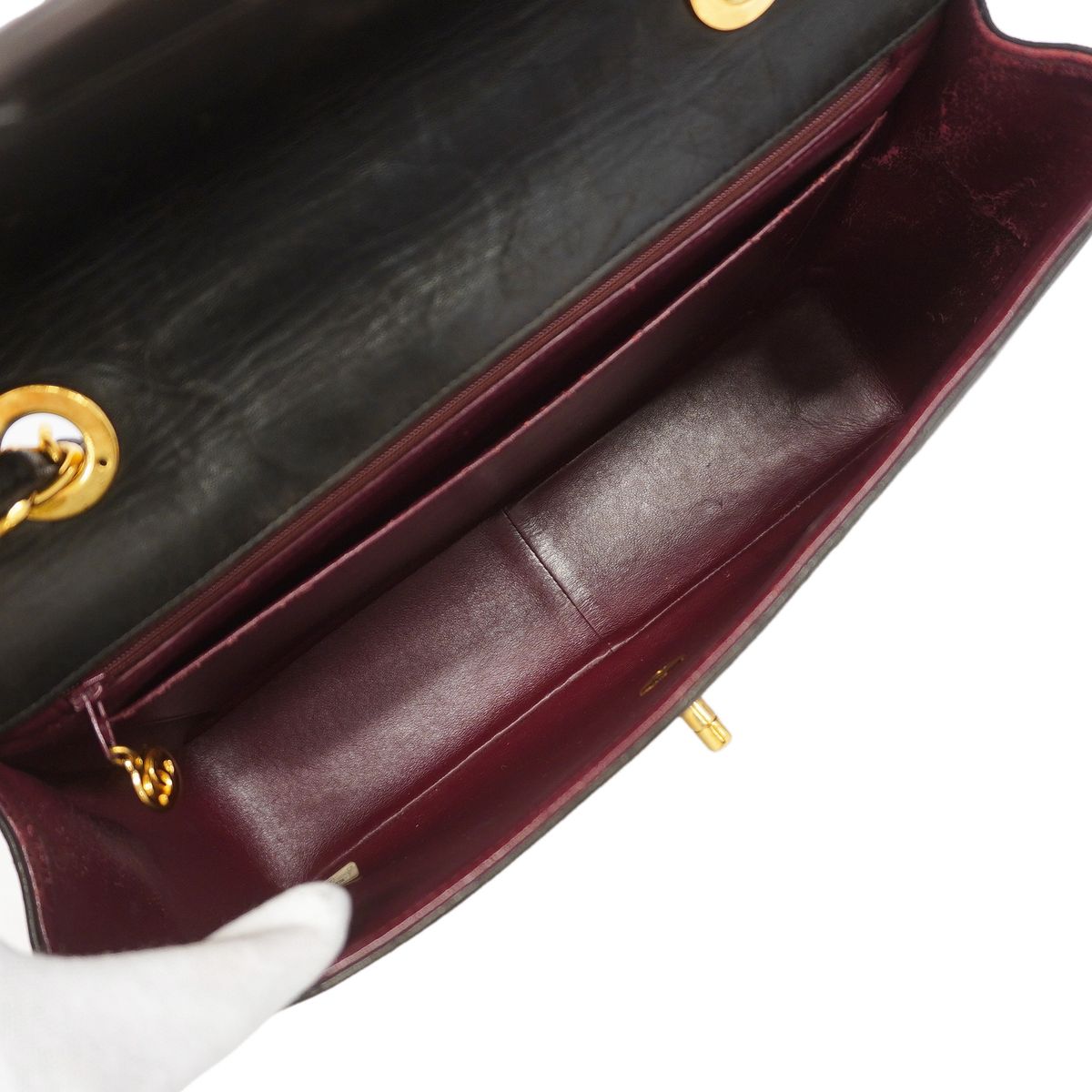 Chanel Shoulder Bag Maxi Quilted Lambskin Black Gold — view 4