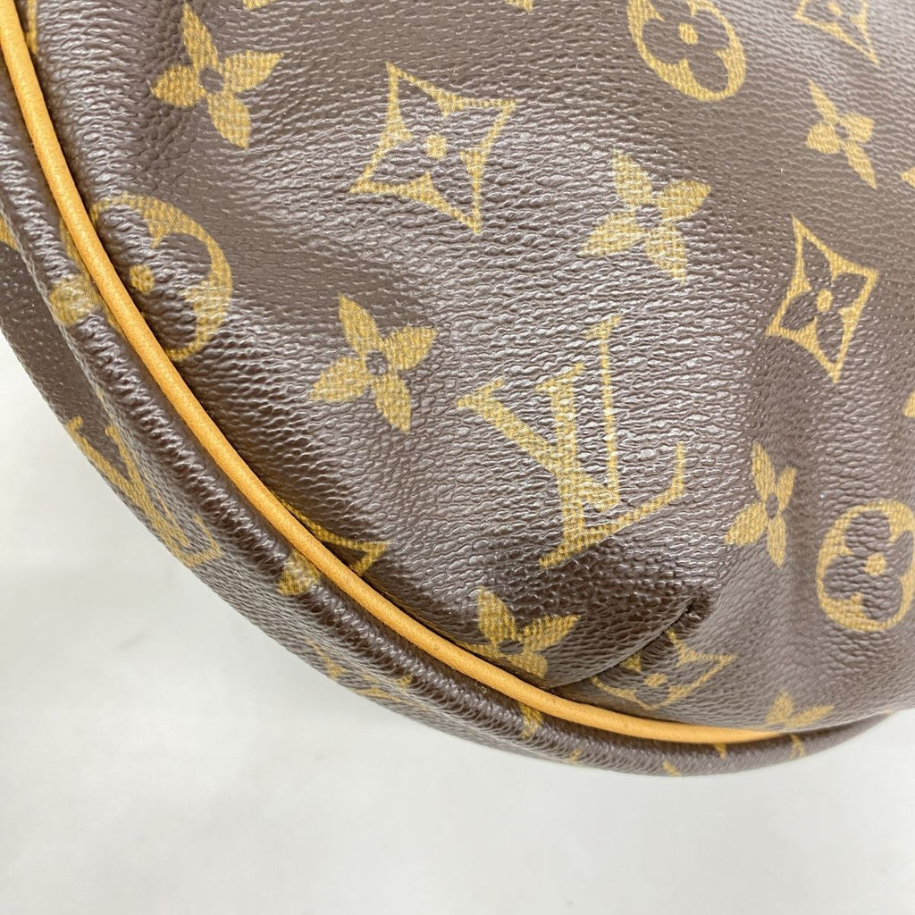 Louis Vuitton Shoulder Bag Monogram Croissant MM Brown — view 6