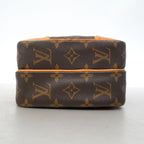Louis Vuitton Shoulder Bag Monogram Amazon Brown — view 3