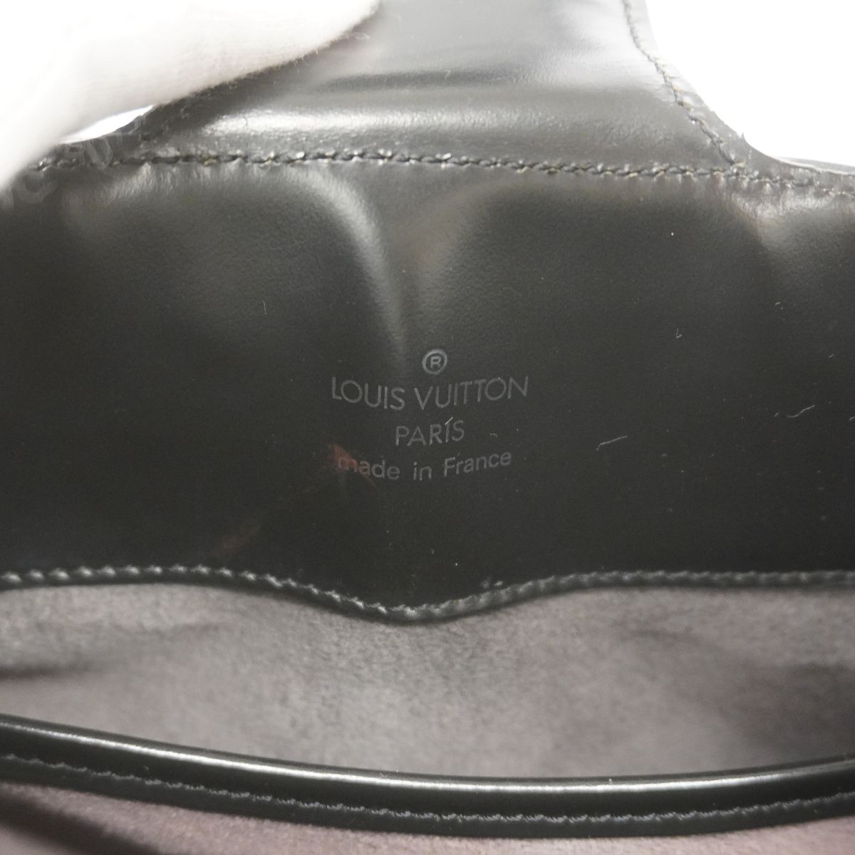 Louis Vuitton Shoulder Bag Epi Reverie Noir — view 5