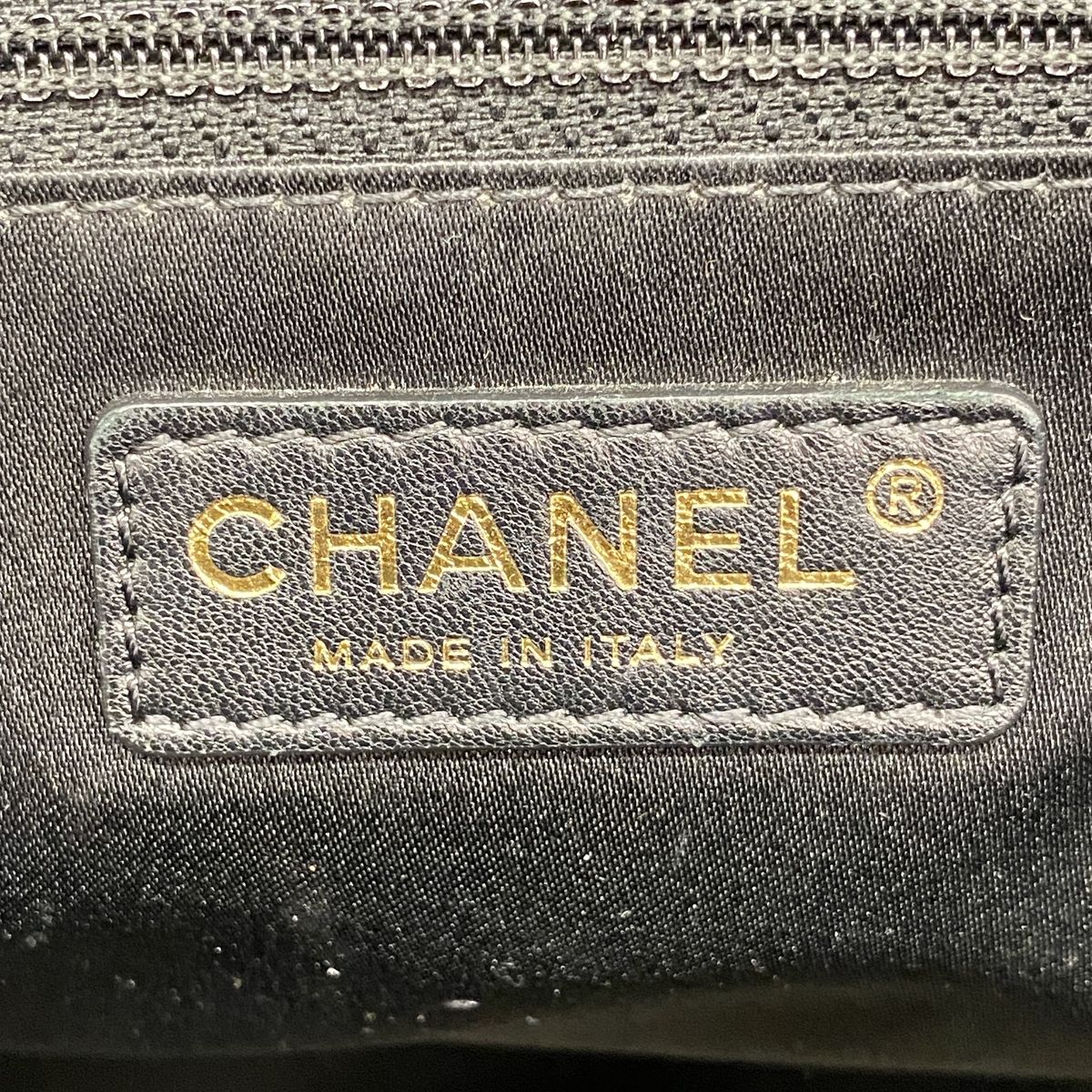 Chanel Chain Tote Bag Quilted Caviar Leather Black Gold — view 5