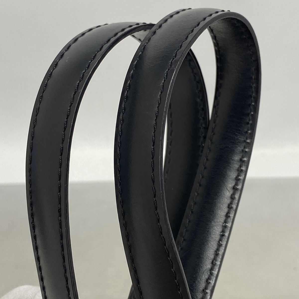 Louis Vuitton Backpack Epi Mabillon Noir — view 7
