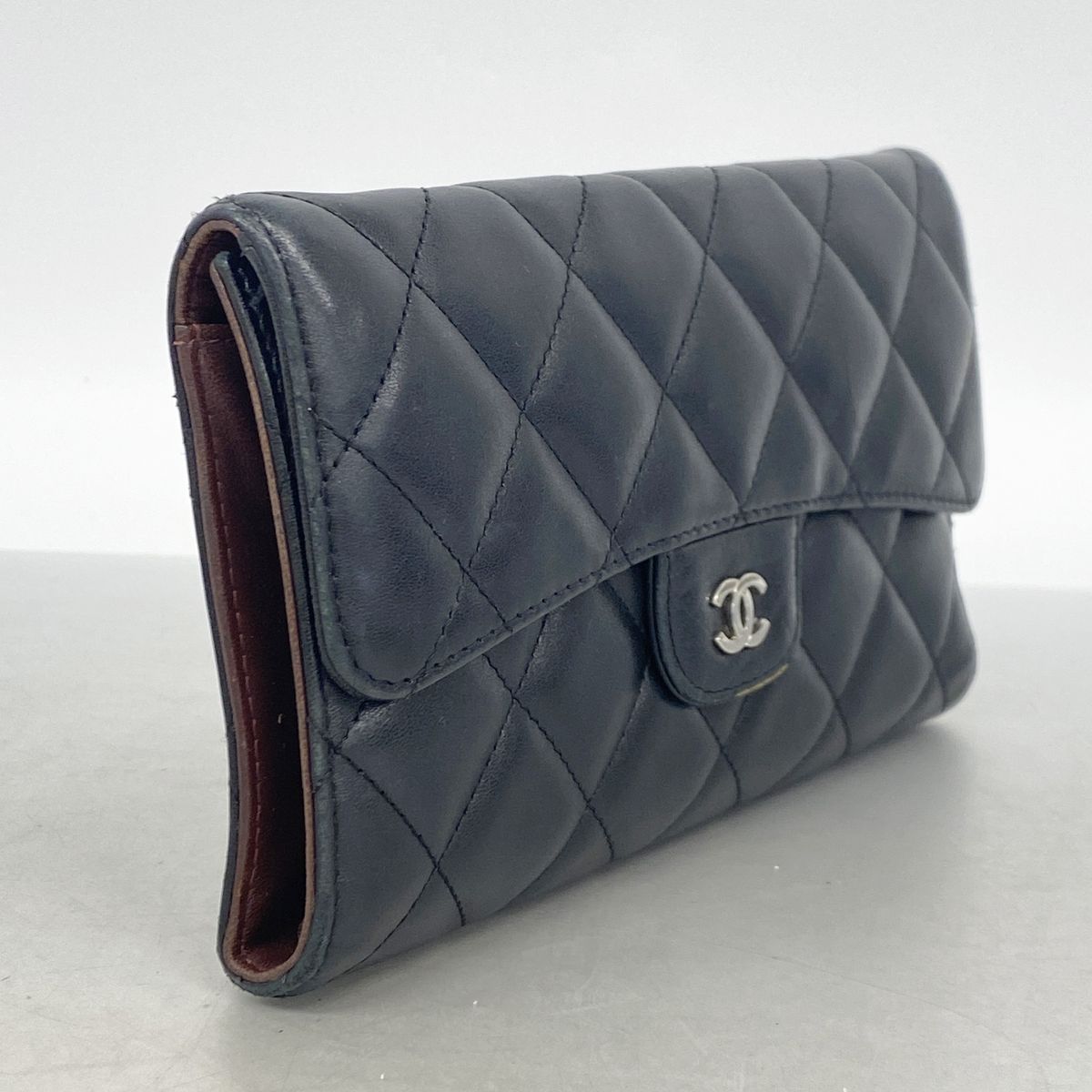 Chanel Trifold Wallet Quilted Lambskin Black Silver — view 2