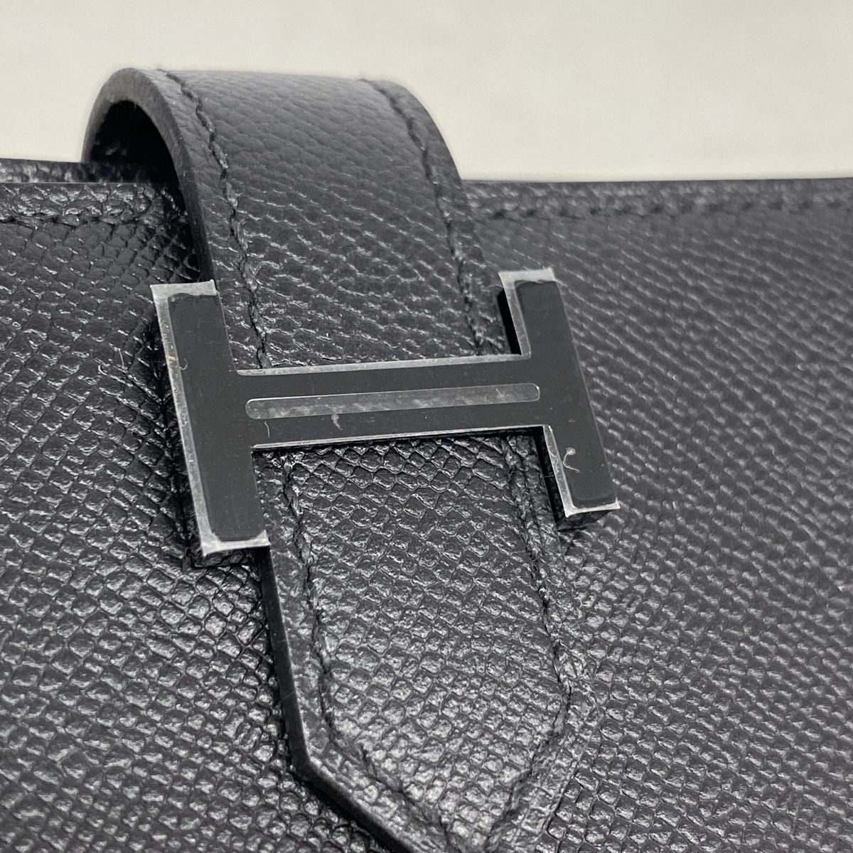 Hermes Card Case Bearn Mini Monochrome Veau Madame So Black — view 7
