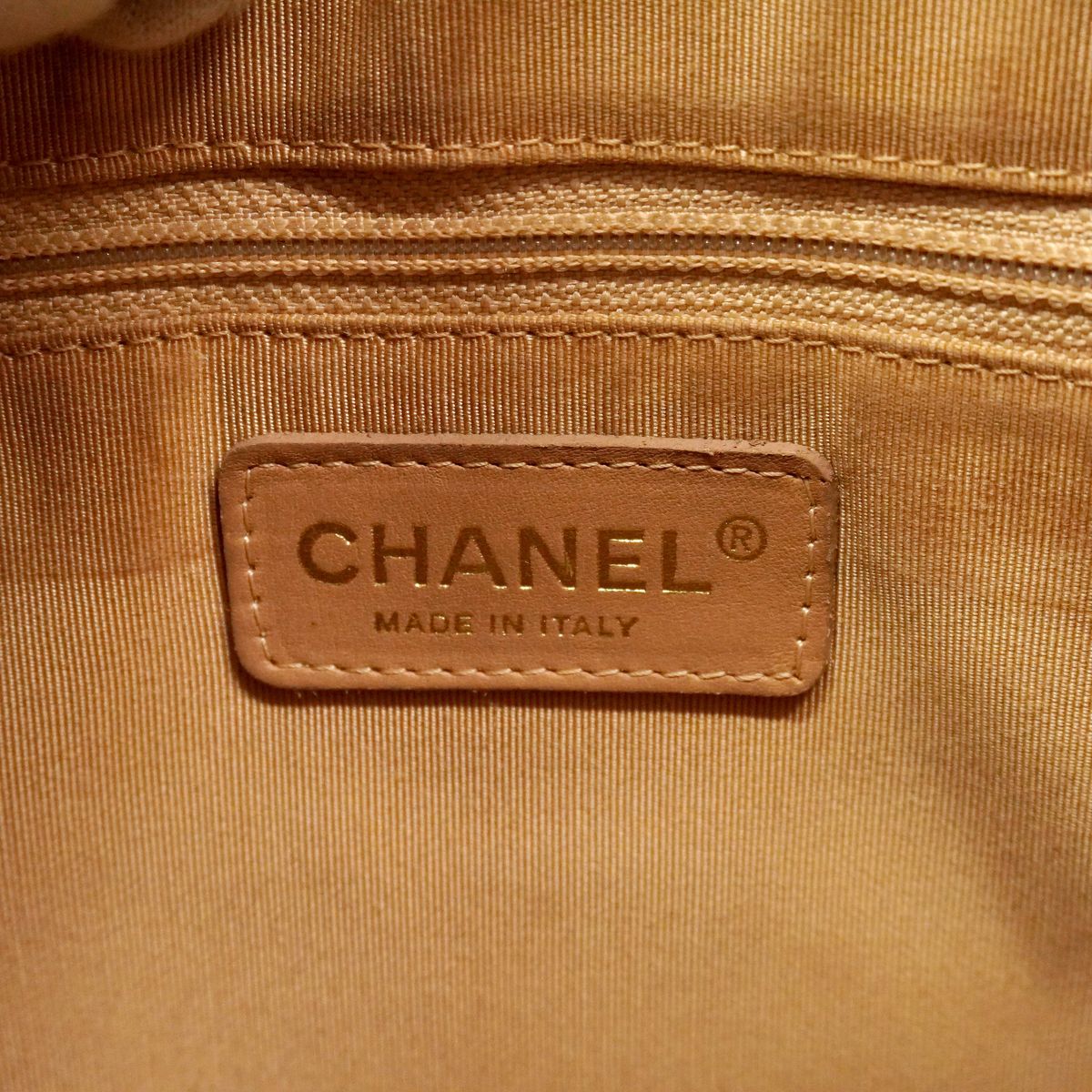 Chanel Shoulder Bag Quilted Caviar Leather Beige Champagne Gold — view 5
