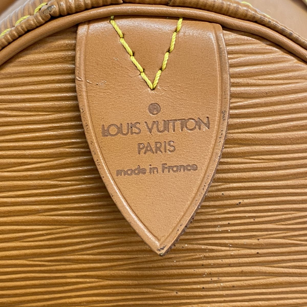 Louis Vuitton Boston Bag Epi Keepall 50 Cipango Gold — view 5