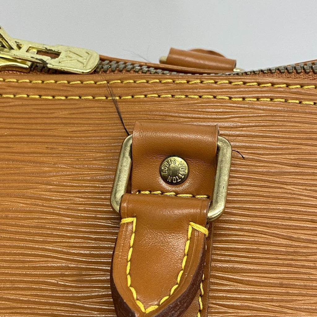 Louis Vuitton Boston Bag Epi Keepall 50 Cipango Gold — view 8