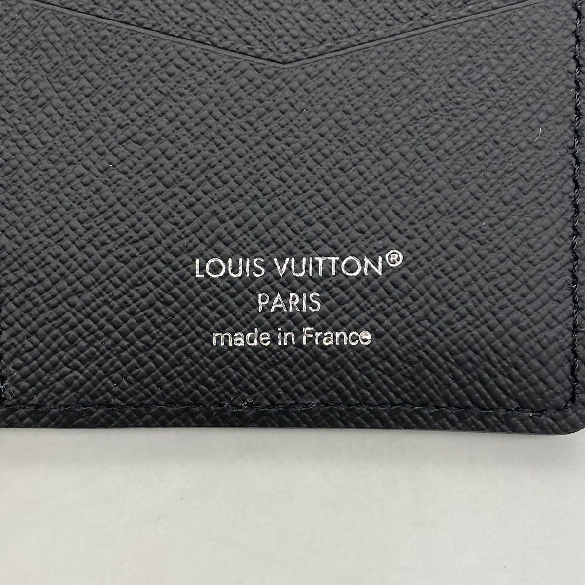 Louis Vuitton Card Case Epi Pocket Organizer Noir — view 4