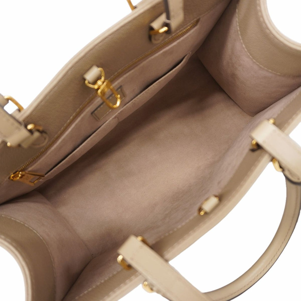 Louis Vuitton Tote Bag Monogram Empreinte On The Go MM Tourterelle 2-Way — view 4