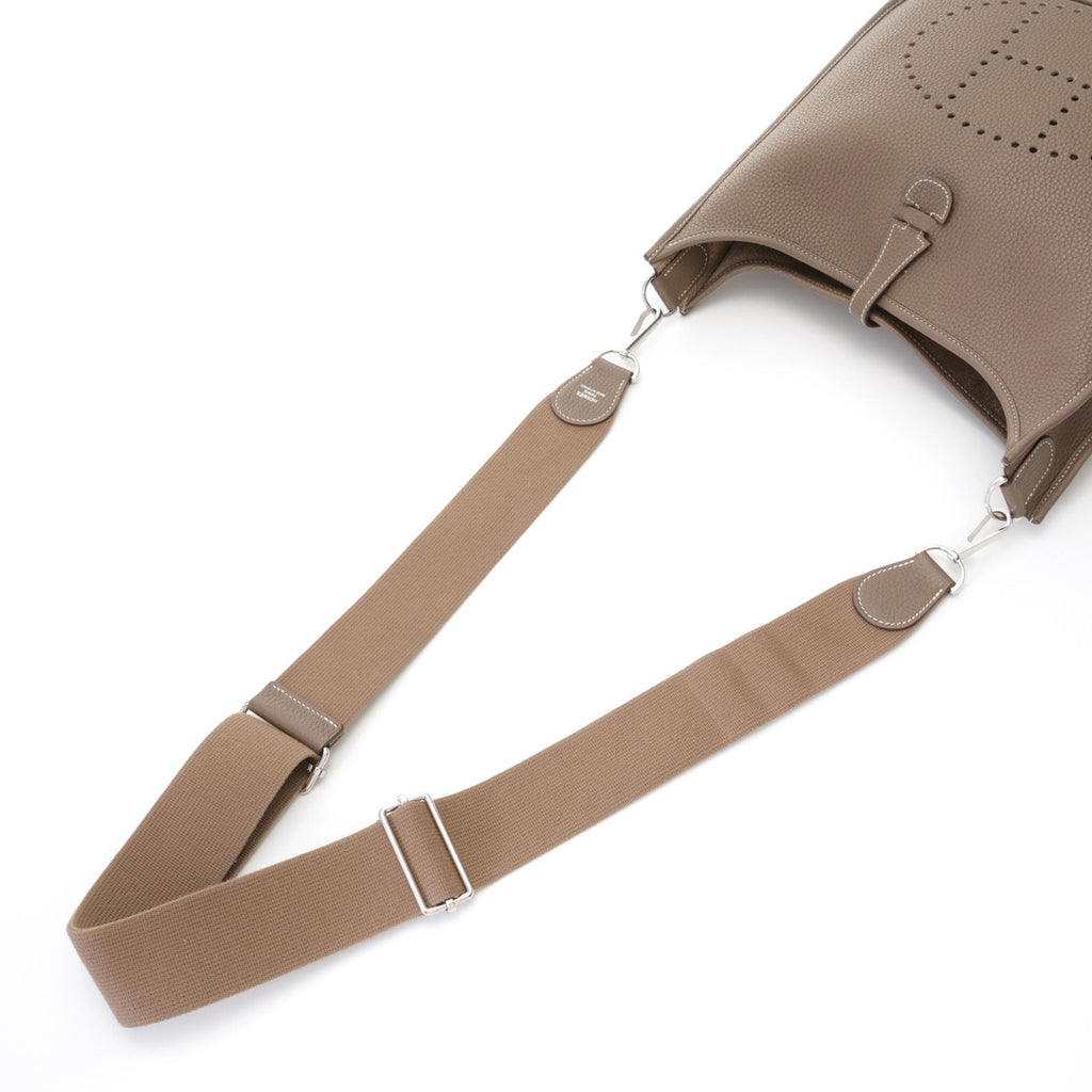 Hermes Evelyne 3 PM Etoupe Silver Shoulder Bag Taurillon Clemence — view 4
