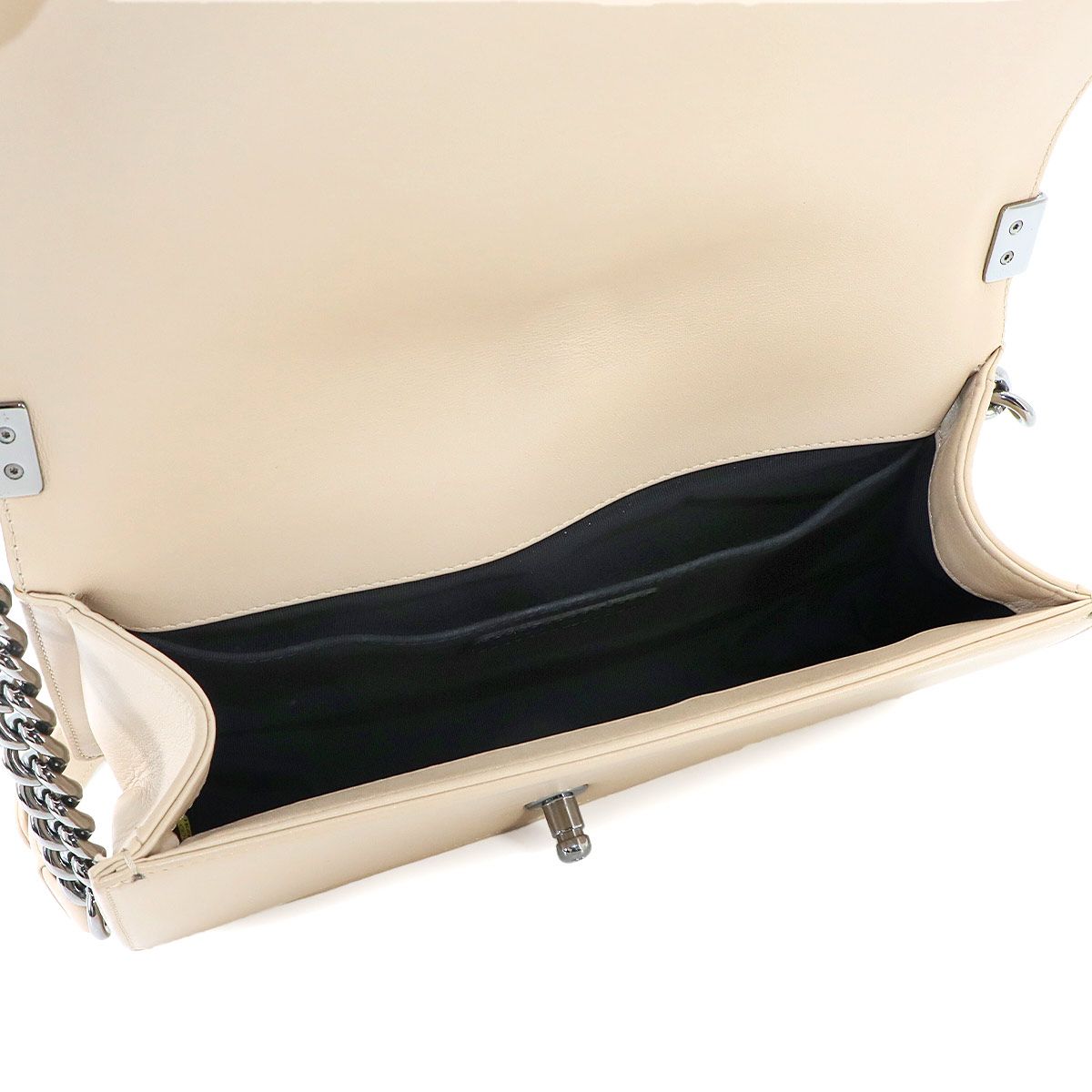 Chanel Boy Chain Shoulder Bag Leather Beige Silver — view 7