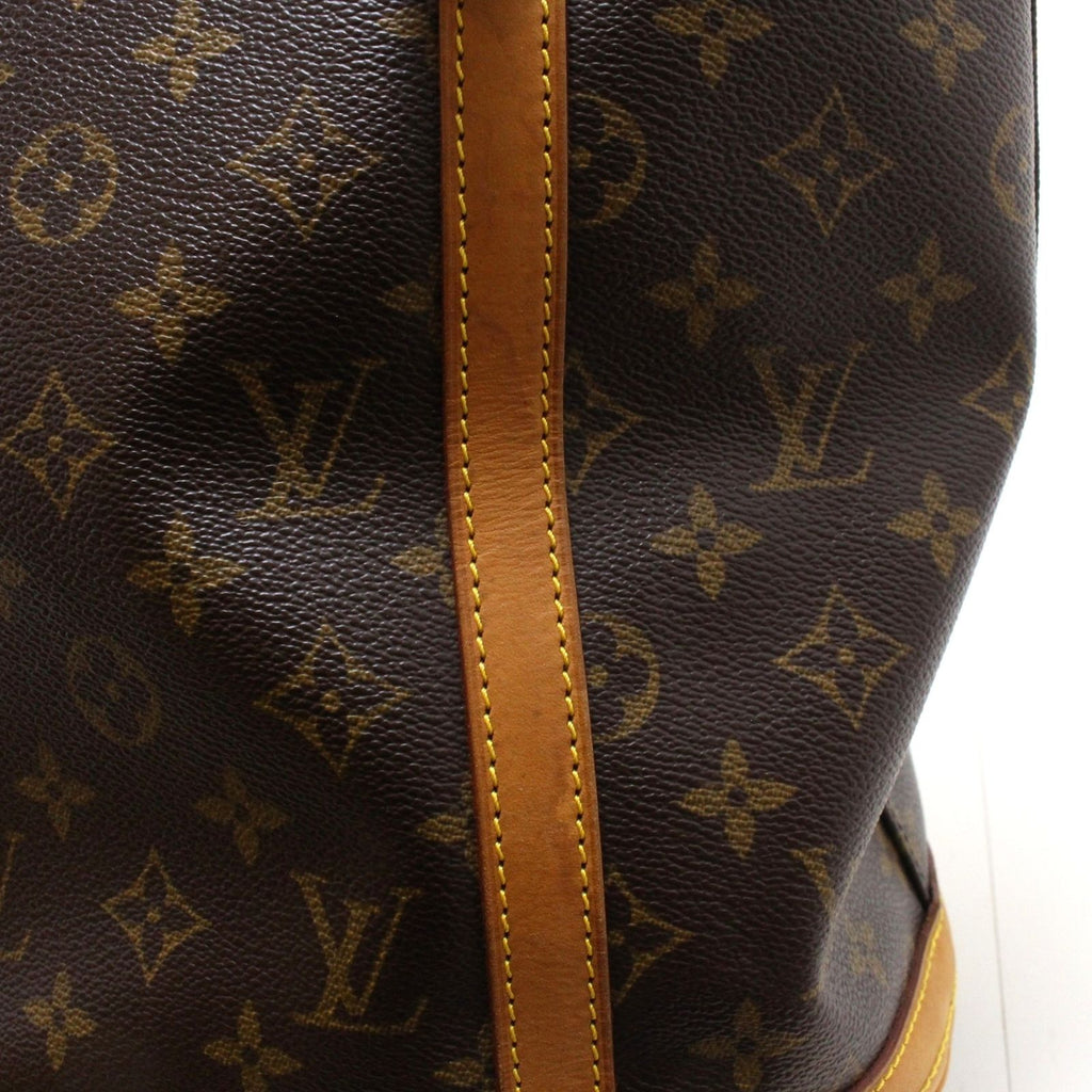 Louis Vuitton Baguette 27 Tote Bag Monogram Canvas — view 8