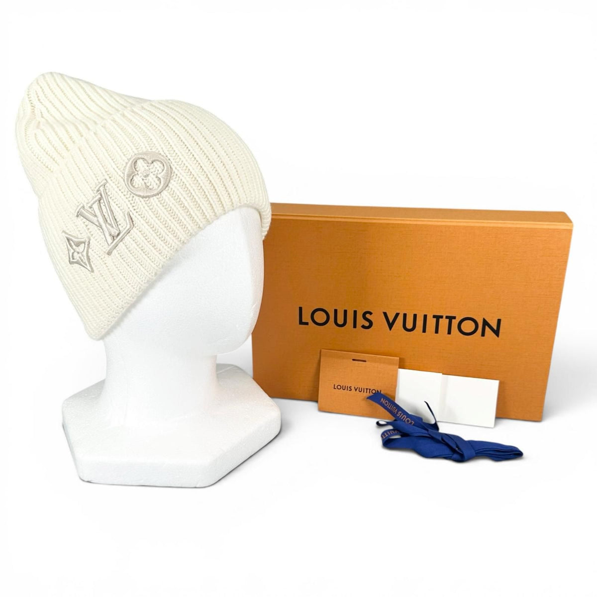Louis Vuitton Bonnet LV Head Line Wool 100% Knit Cap Hat — view 2