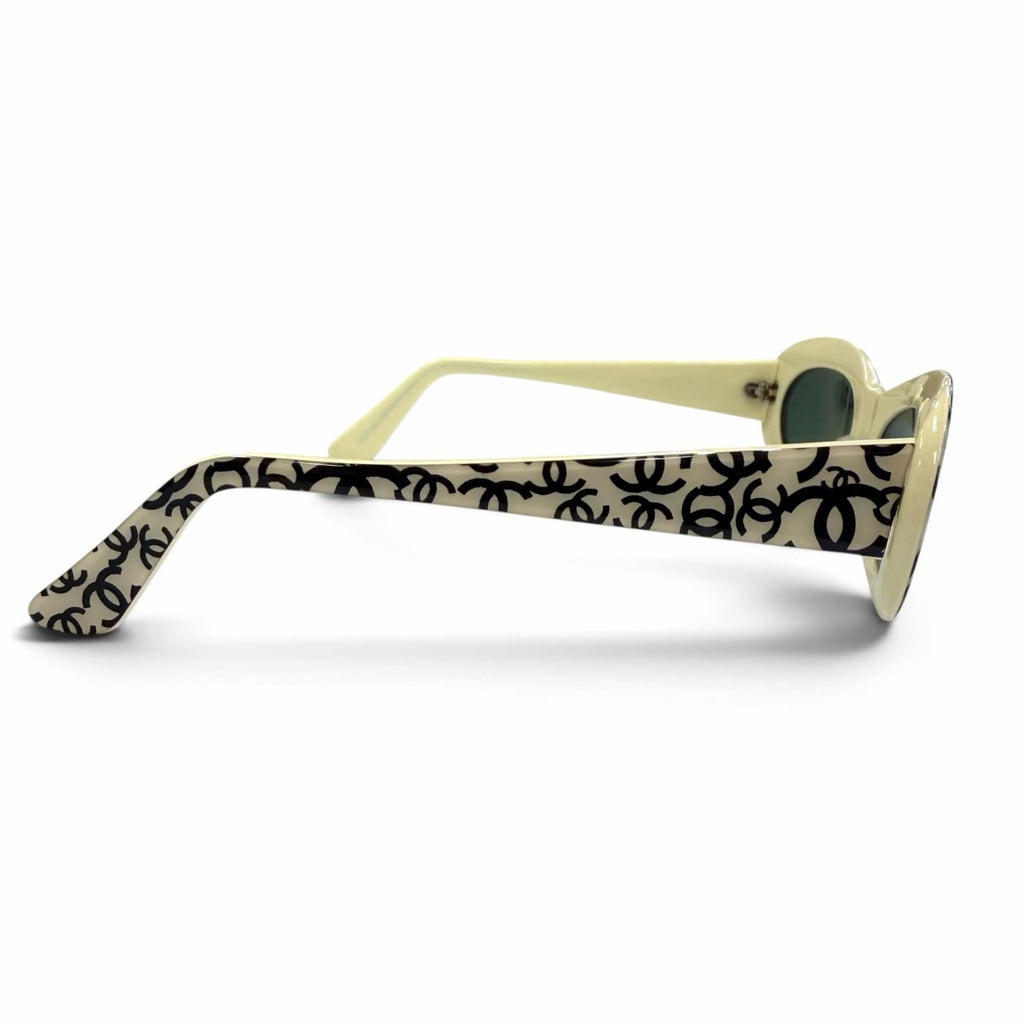 Chanel Vintage CC Logo All Over Print Oval Eyewear Sunglasses Ivory Black Demo — view 5