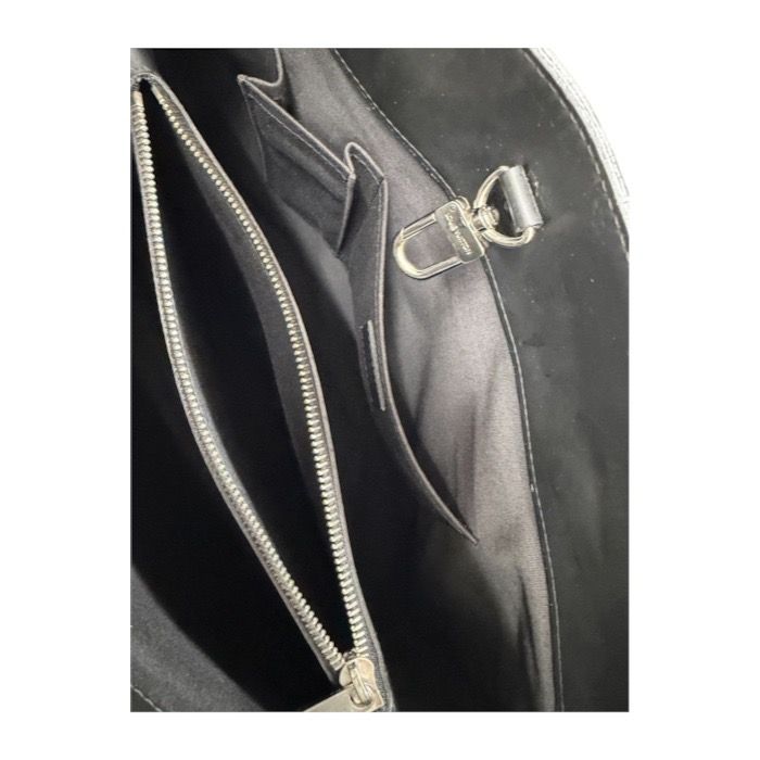 Louis Vuitton Epi Black Silver Leather Shoulder Bag — view 3