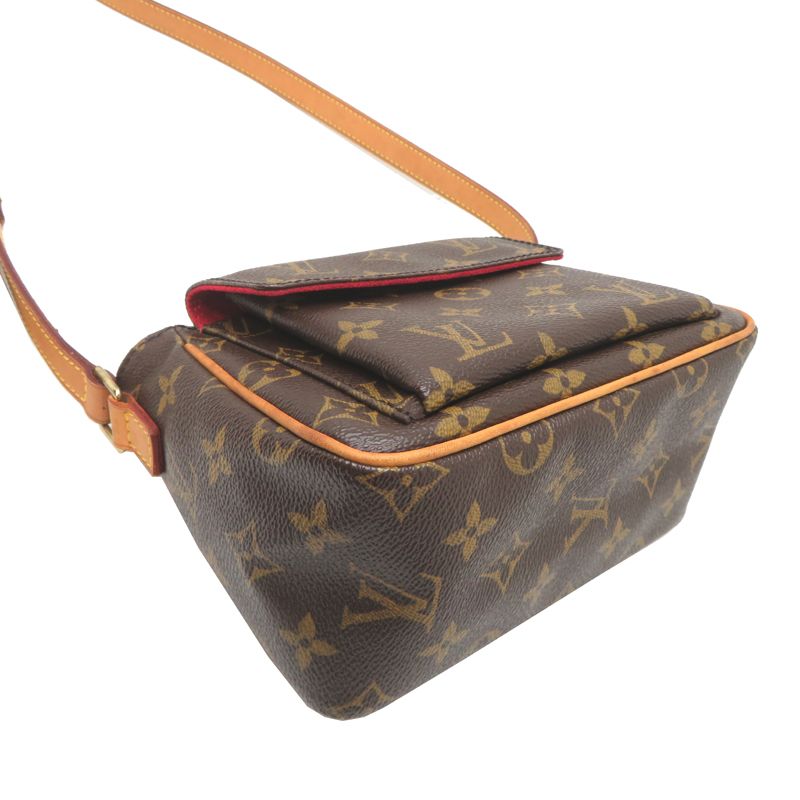 Louis Vuitton Shoulder Bag — view 3