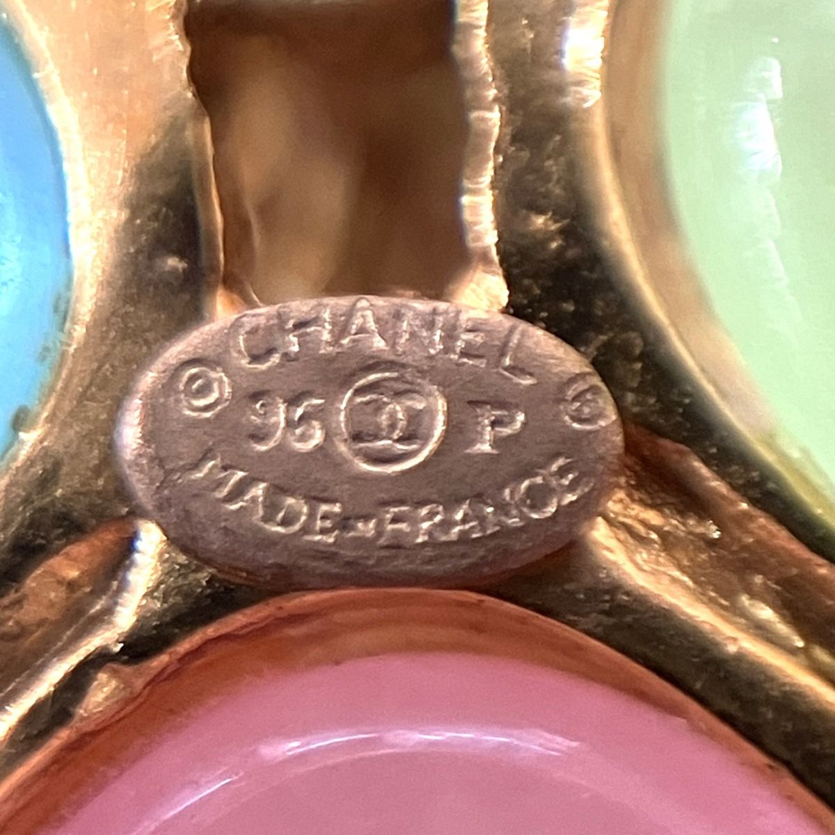 Chanel CC Logo Clover Color Stone 96P Brooch — view 5