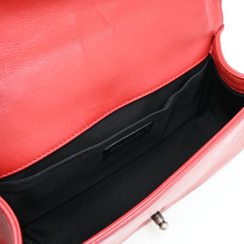 Chanel Shoulder Bag Red — view 6