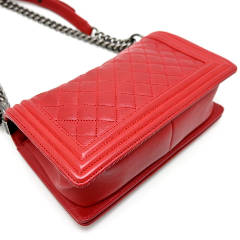 Chanel Shoulder Bag Red — view 4