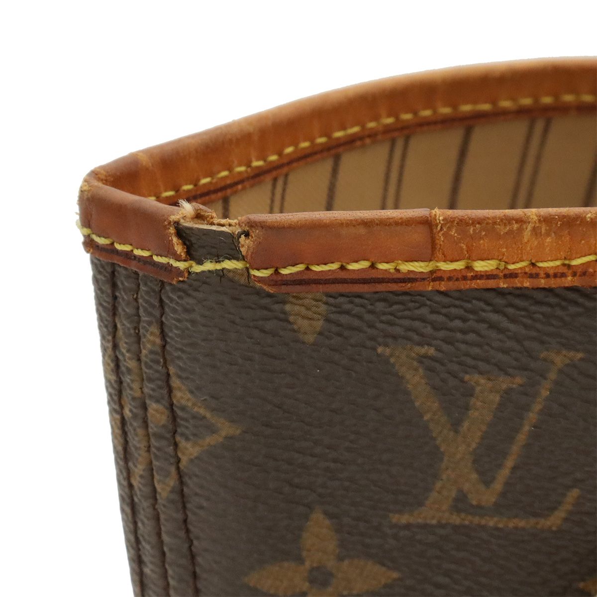 Louis Vuitton Monogram Neverfull MM Tote Shoulder Bag — view 4