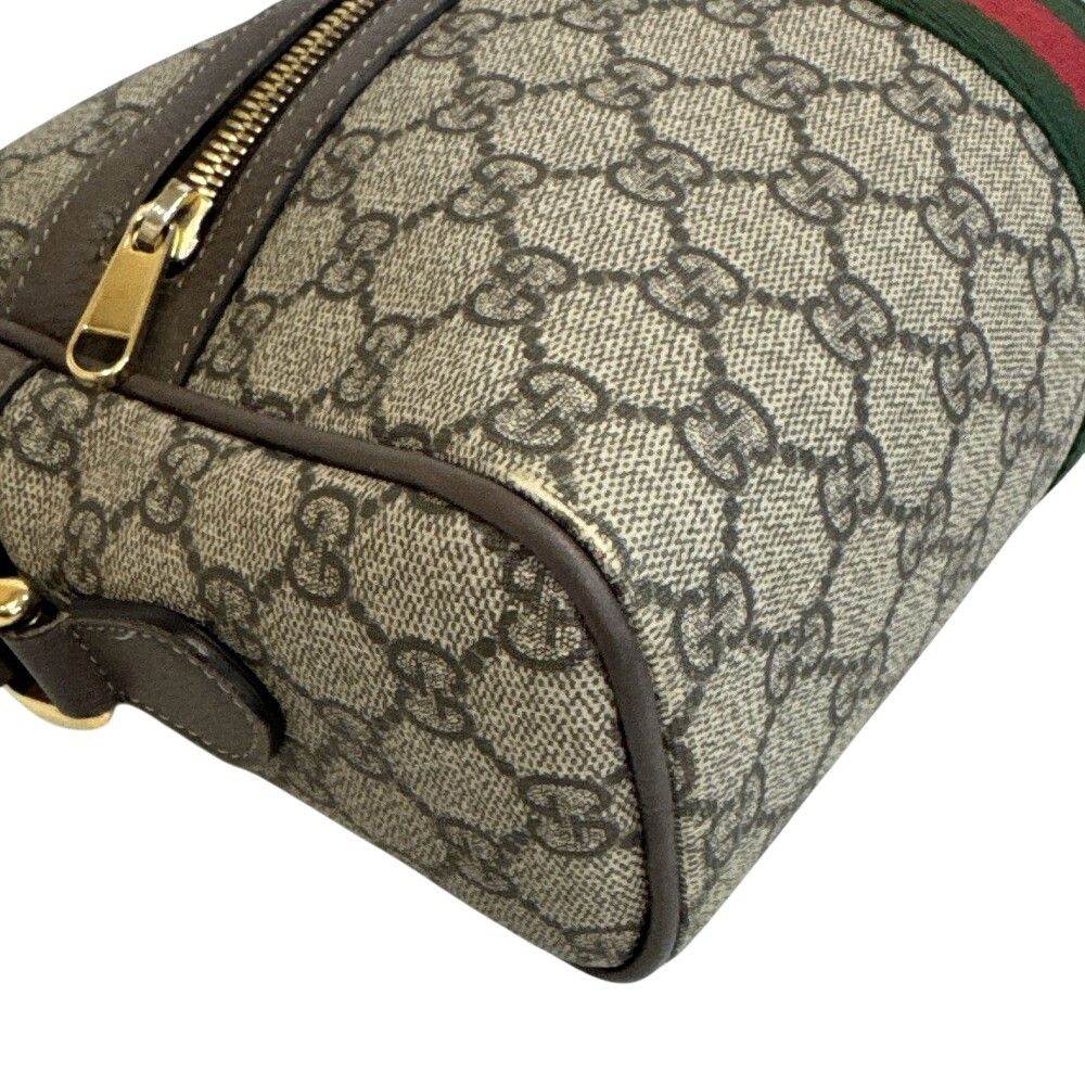 Gucci GG Supreme Shoulder Bag Brown — view 3