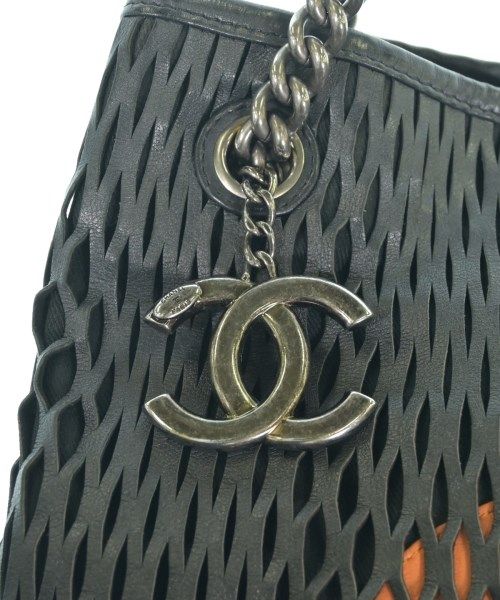 Chanel Shoulder Bag Black — view 5