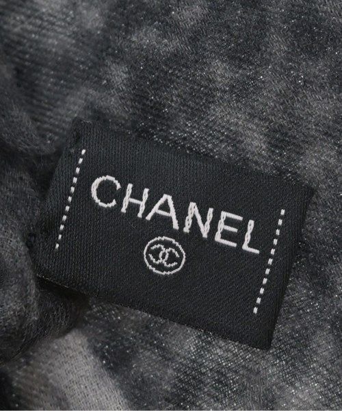 Chanel Shawl Scarf Gray — view 3