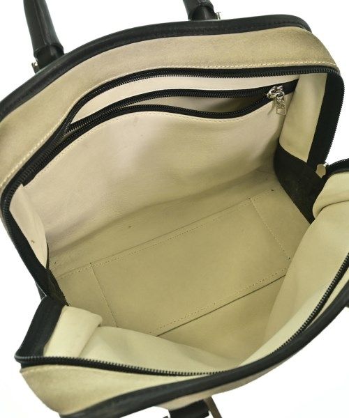 Loewe Anagram Amazona 28 Handbag Beige — view 3
