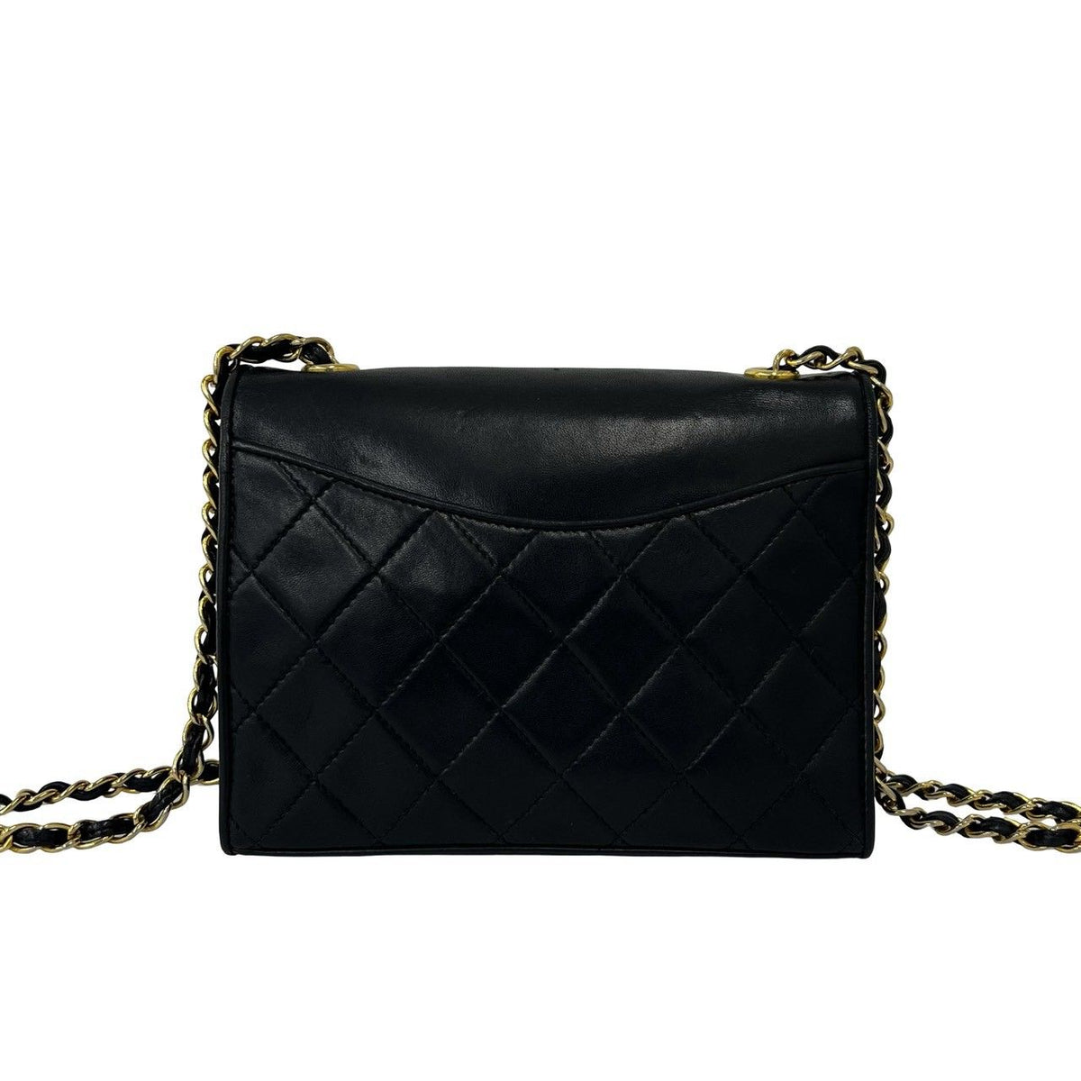 Chanel Quilted CC Logo Lambskin Shoulder Bag Pochette Black — view 3